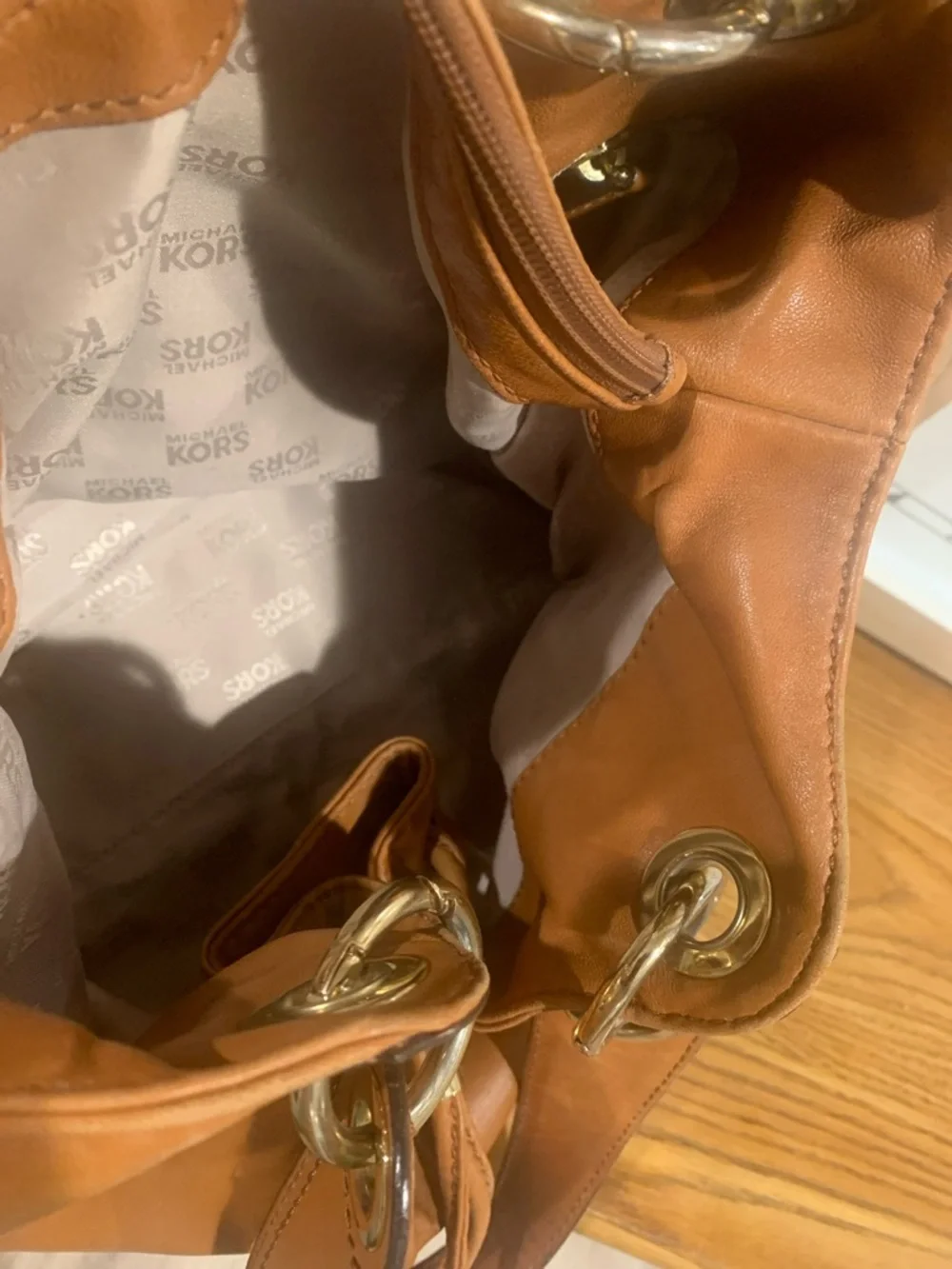 Michael Kors Ludlow Cognac Leather Drawstring Shoulder Bag with Gold Accents - Picture 11 of 16